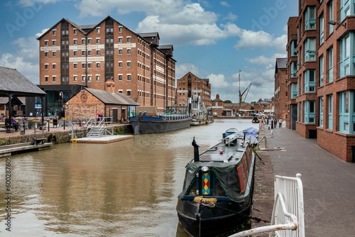 Victoria Basin with the National Waterways Museum in the background, Gloucester Docks, Gloucestershire, England, UK.