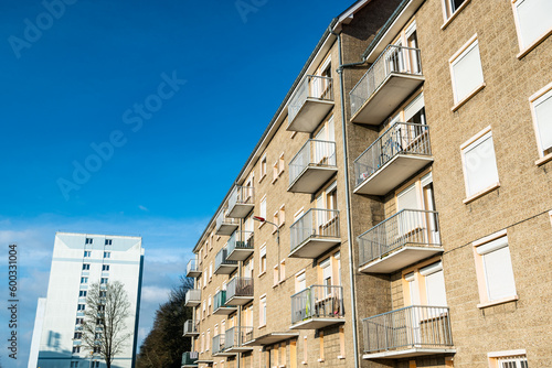 Immeubles hlm des années 60, logement social