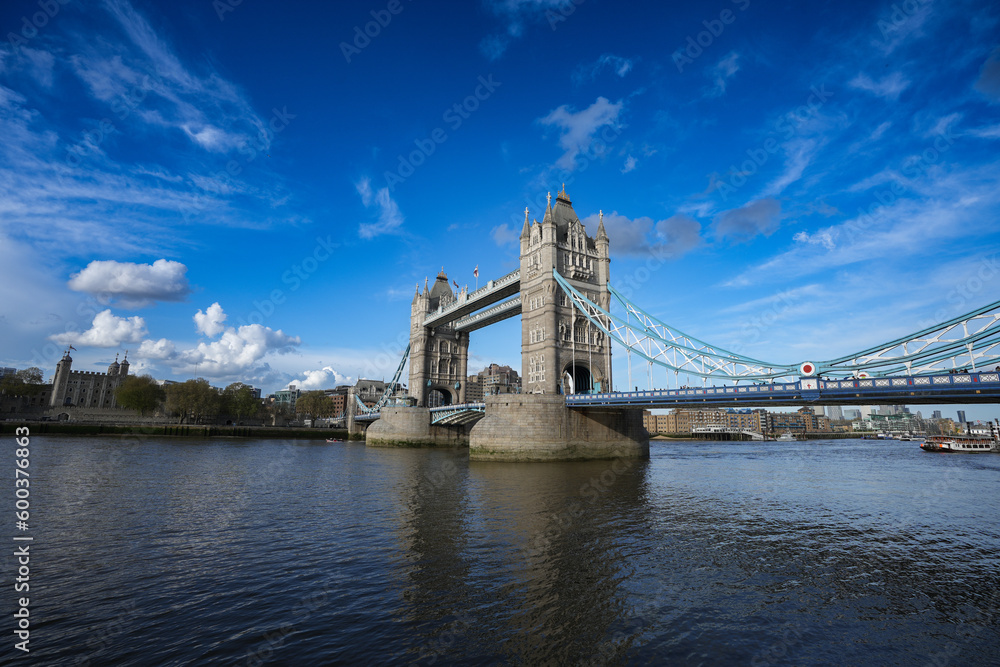 Obraz premium tower bridge city