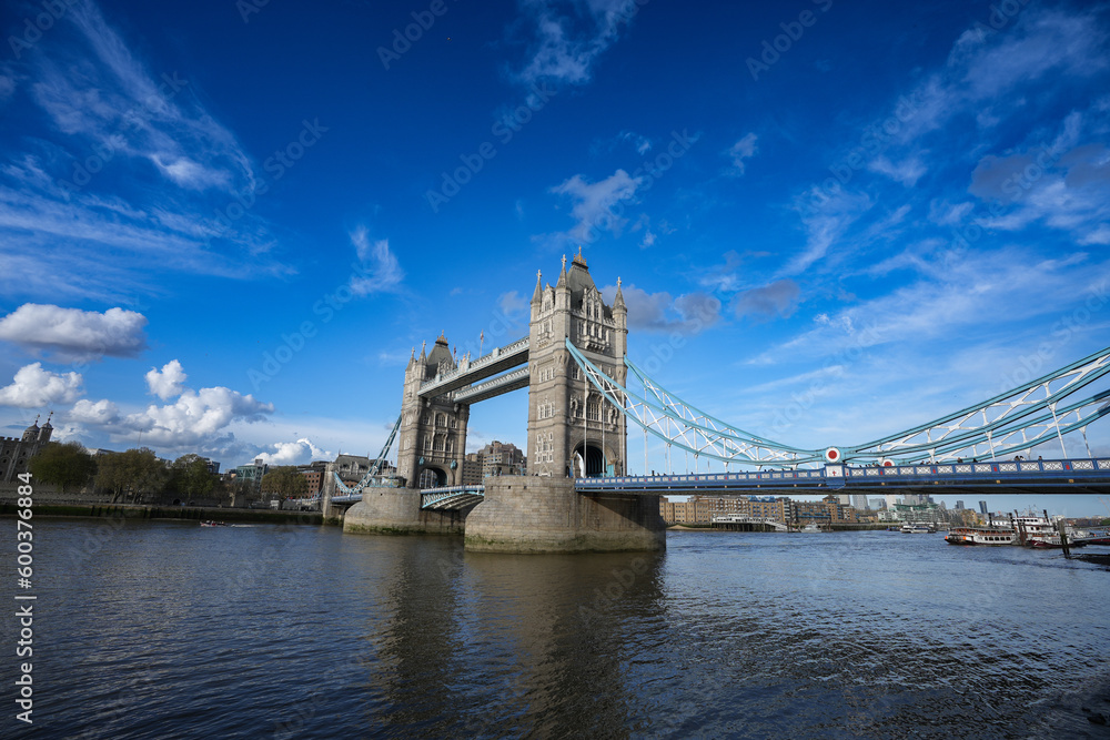 Tower Bridge connecting Londong with Southwark on the Thames River