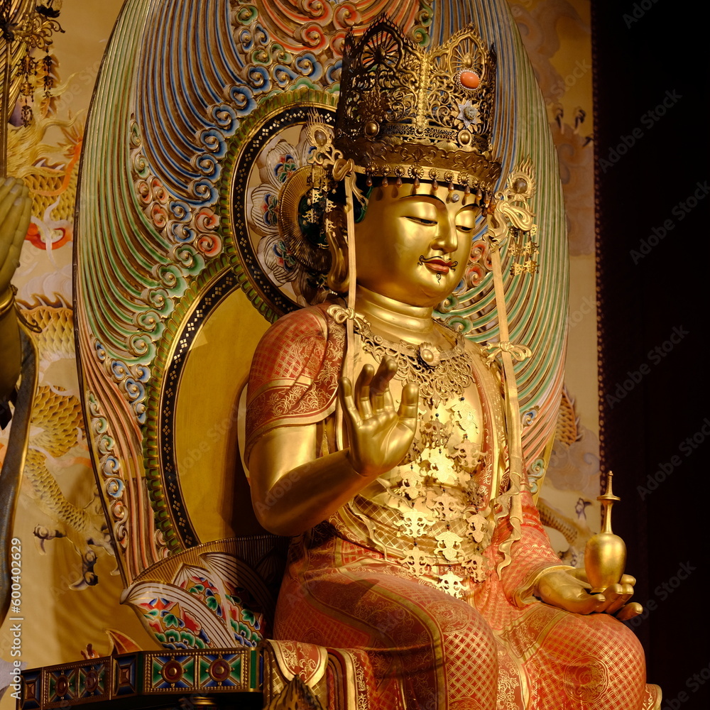 Singapore - Buddha Tooth Relic Temple - Maitreya Buddha statue