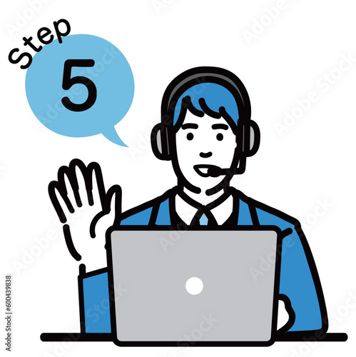 ステップ5 ラップトップの前に座って手順について説明をしているオペレーターの若い男性
