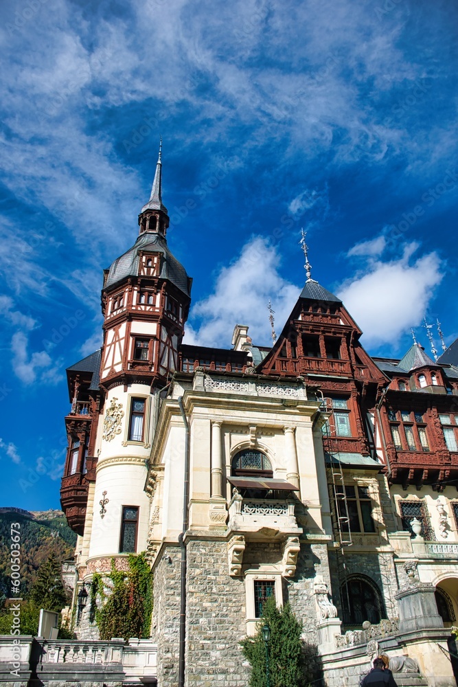 Fototapeta premium Peles Castle in Sinaia, Romania