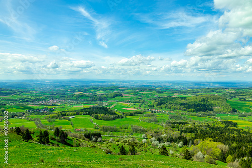 Fr  hlingswanderung durch die wundersch  ne Rh  n rund um die Wasserkuppe - Hessen - Deutschland