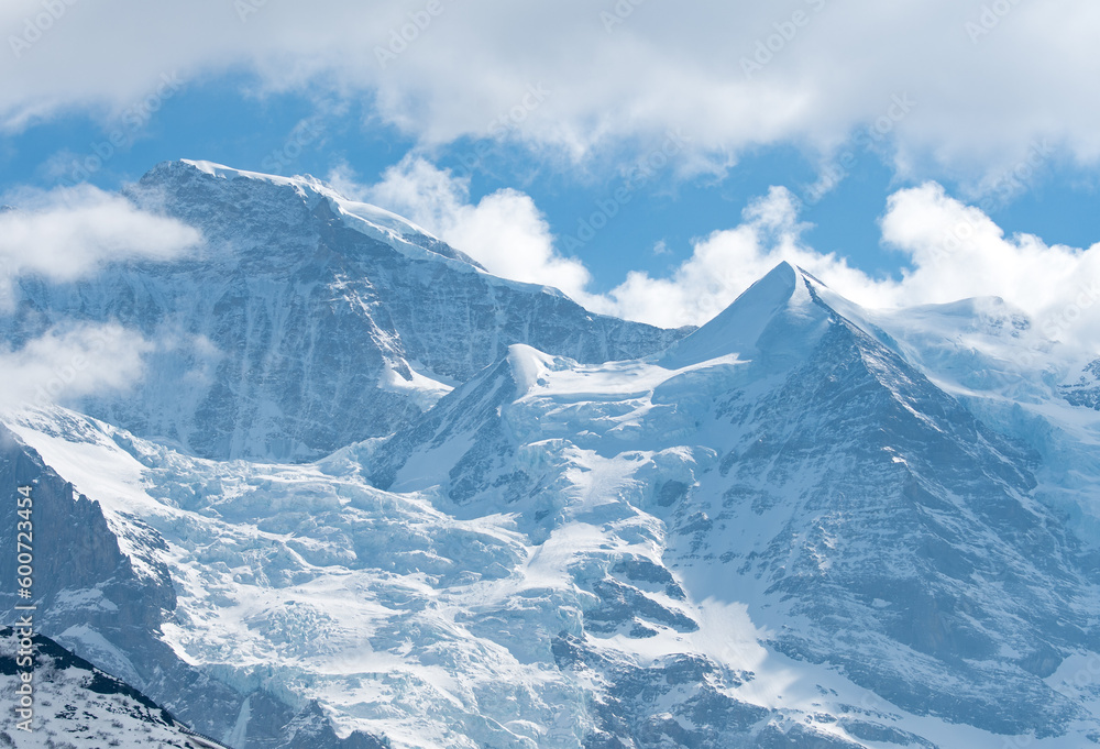 Obraz premium view of Jungfrau and Silberhorn from Wengen