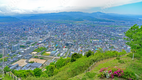 鳥取城山上ノ丸本丸天守跡より鳥取市市街を眺める 鳥取県鳥取市