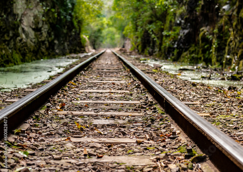 ESTRADA DE FERRO TRILHOS DE TREM
