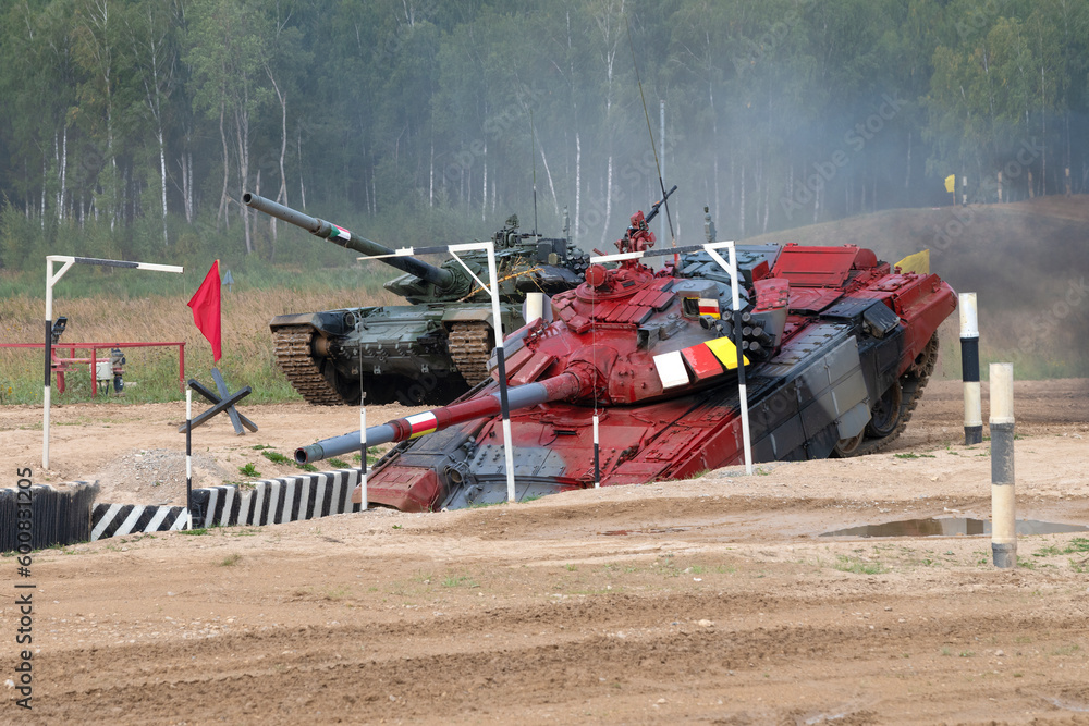 MOSCOW REGION, RUSSIA - AUGUST 19, 2022: Two Tanks T-72B3 The Teams Of ...