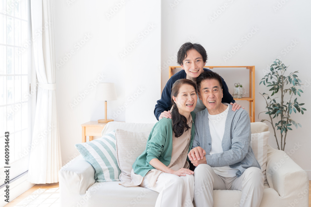 息子と親(家族・ファミリー・介護) 息子と親(家族・ファミリー・介護)