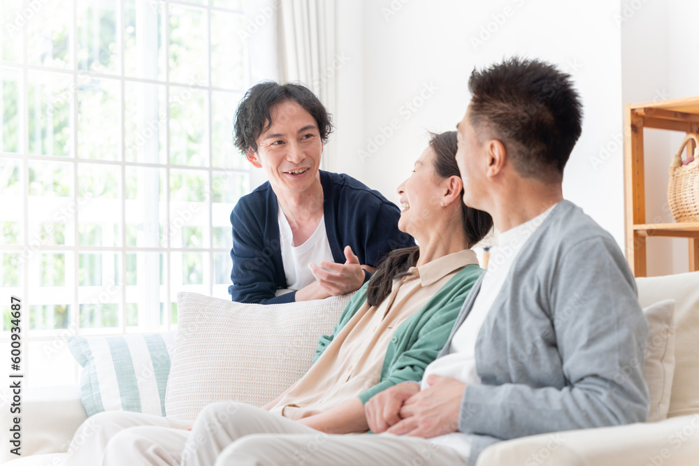 息子と親(家族・ファミリー・介護) 息子と親(家族・ファミリー・介護)