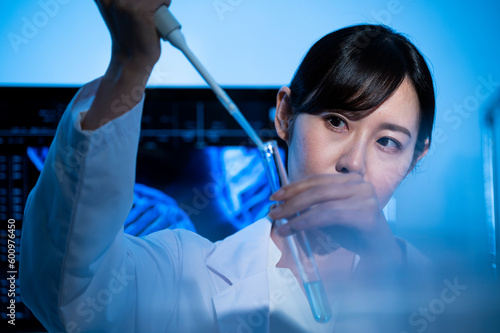 A professional health care researcher working in a science laboratory, technology of medicinal chemistry lab