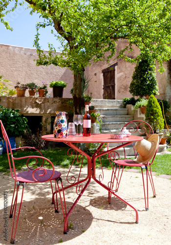 garden table in the south of france