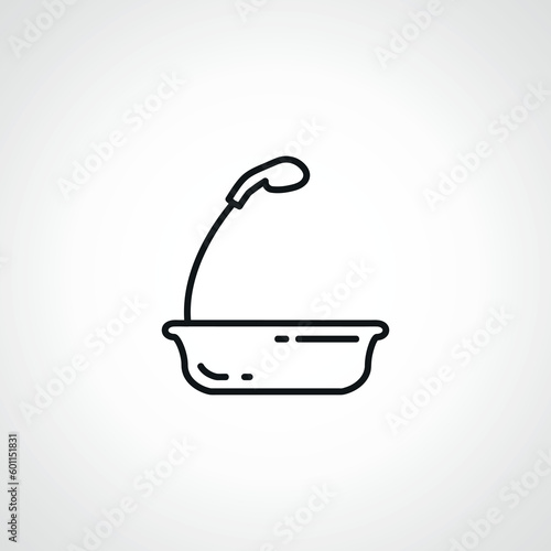 Bathtub line icon. bath outline icon.