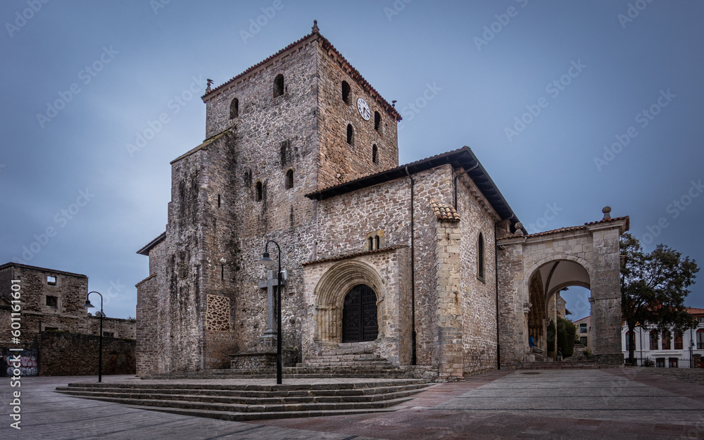 Basílica de Llanes, Nuestra Señora del concejo