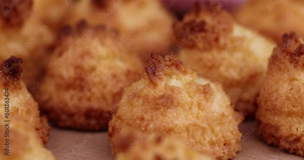 move small homemade coconut cookies made using coconut chips, homemade cookies close up move small homemade coconut cookies made using coconut chips, homemade cookies close up