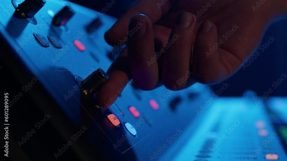 Sound control at a concert using a professional controller Sound control at a concert using a professional controller