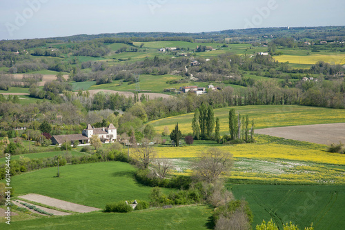 Panorama sur la campagne du Lot-et-Garonne vu du village de Monflanquin