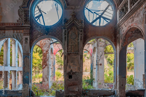 Decaying Splendor: Exploring the Abandoned Spicer Manor in Beocin, Serbia's Enigmatic Abode of Forgotten Stories photo