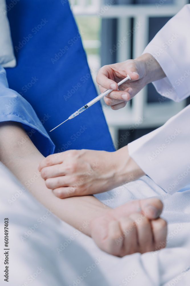 Doctor woman consulting patient sitting at doctor office. prevention of men diseases, healthcare, medical service, consultation, concept. Doctor woman consulting patient sitting at doctor office. prevention of men diseases, healthcare, medical service, consultation, concept.