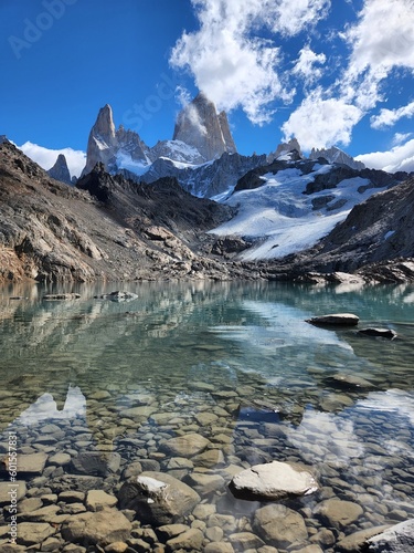 Wallpaper Mural lake in the mountains Torontodigital.ca