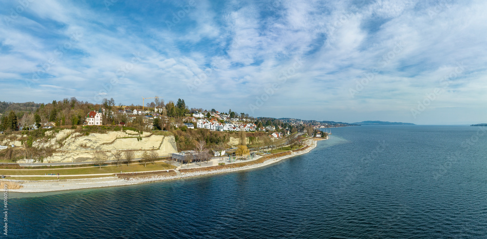 Luftbild-Panorama vom Bodensee mit dem Landesgartenschaugelände, Goldbach, Überlingen, Bodenseekreis
