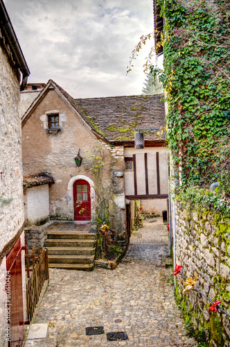 Fototapeta Naklejka Na Ścianę i Meble -  Saint-Cirq-Lapopie, France