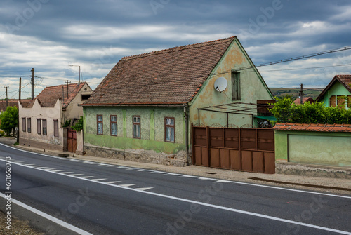 Fototapeta Naklejka Na Ścianę i Meble -  Traditional cottage in Miercurea Sibiului town, Sibiu County, Romania