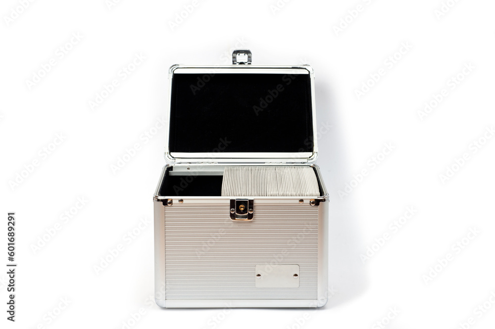 Nickel-plated metal chest with a lock for CDs or other things and jewelry. Nickel-plated metal chest with a lock for CDs or other things and jewelry.