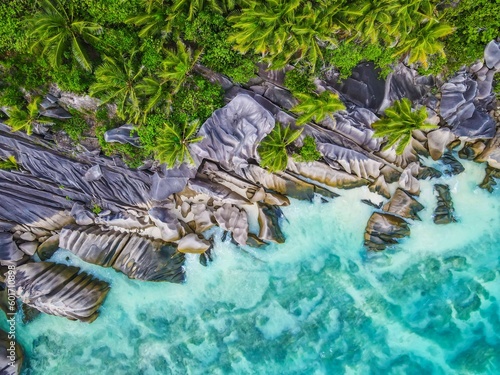 Drohnenperspektive La Digue, Seychellen