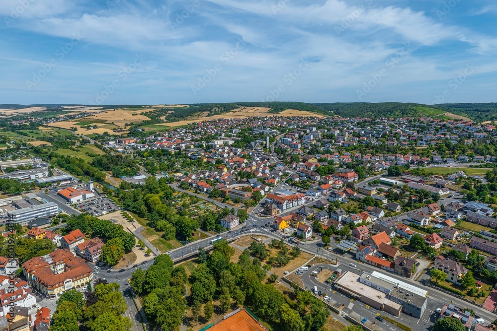 Ausblick auf die östlichen Stadtteile von Tauberbischofsheim und das Taubertal

