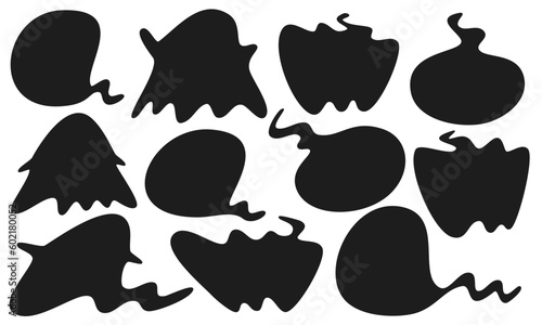 手書きの黒いゴーストのイラストセット/タイトルや見出しにも