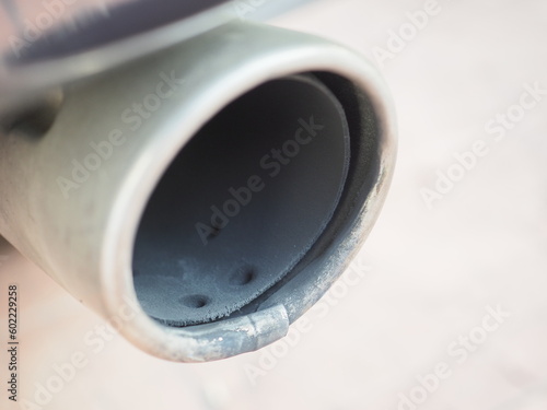 exhaust tail pipe of internal combustion engine