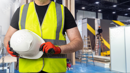 Master in construction exhi...