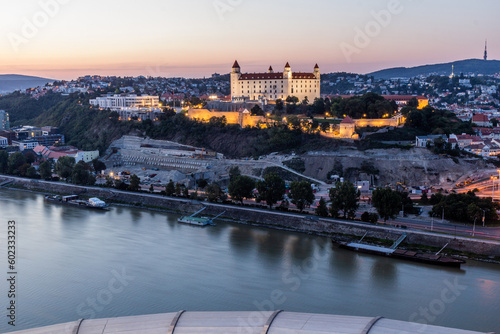 Canvas Print View of the castle in Bratislava, capital of Slovakia