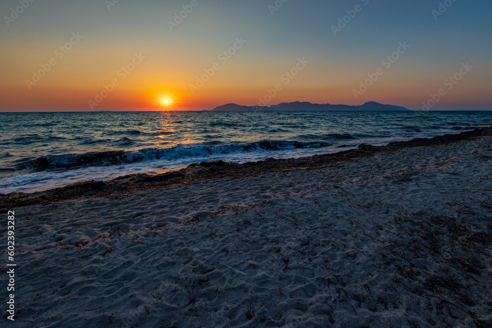 Fototapeta premium sunset at the beach in kos