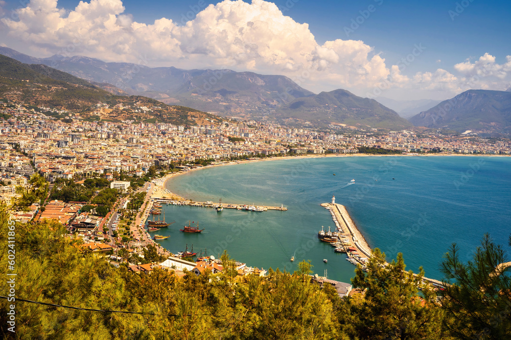 Fototapeta premium Wide angle shot of alanya cityscape view, landscape with port located in Turkey