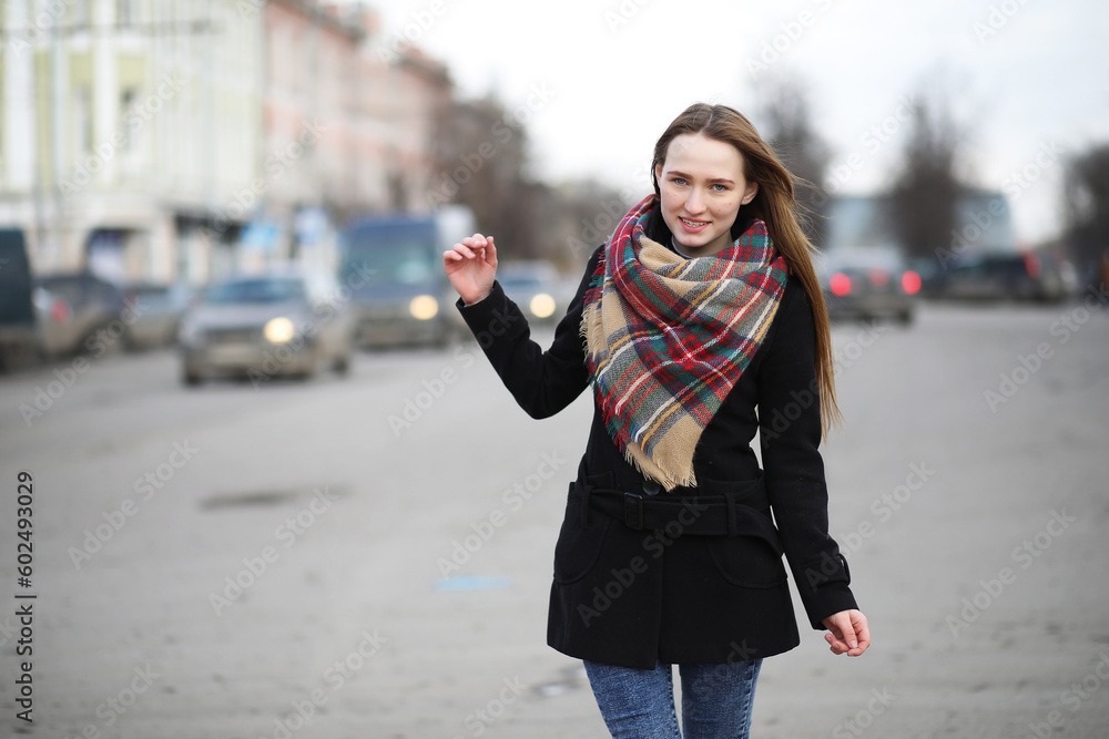 Fototapeta premium French woman for a walk in early spring
