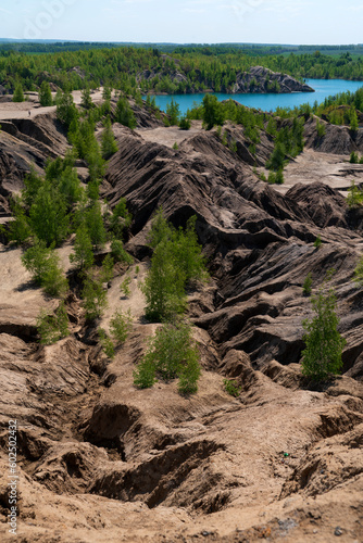 Кондуки, Романцевские горы. Ушаковские угольные карьеры.