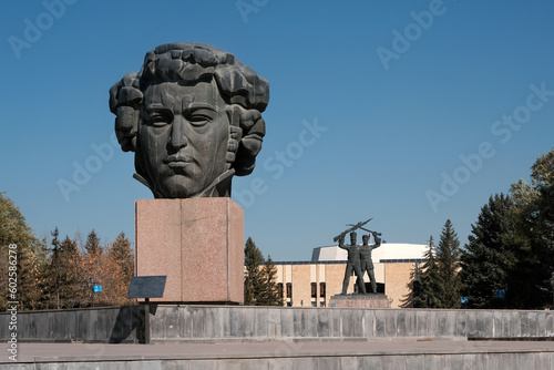Schilderij op canvas Khachatur Abovyan monument on sunny day. Abovyan town, Armenia.