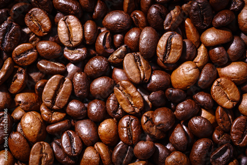 Palone ziarna kawy wypełniające tło