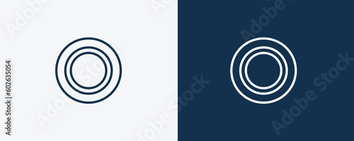 selectioned circle icon. Outline selectioned circle icon from user interface collection. Linear vector. Editable selectioned circle symbol can be used web and mobile
