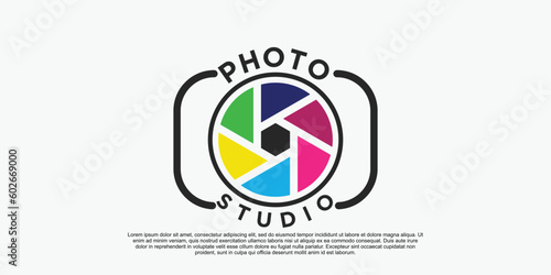 photography logo design with modern concept