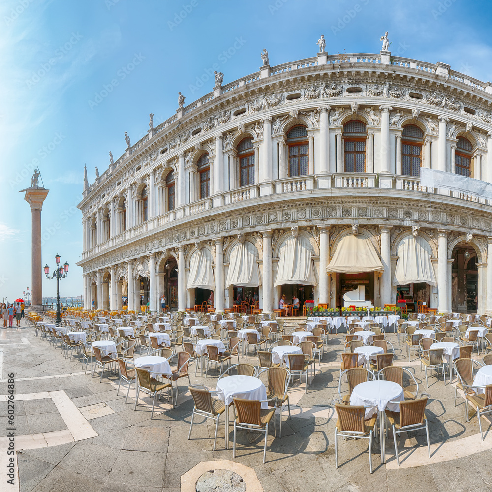 Naklejka premium Fantastic cityscape of Venice with San Marco square with Column of San Teodoro and Biblioteca Nazionale Marciana.