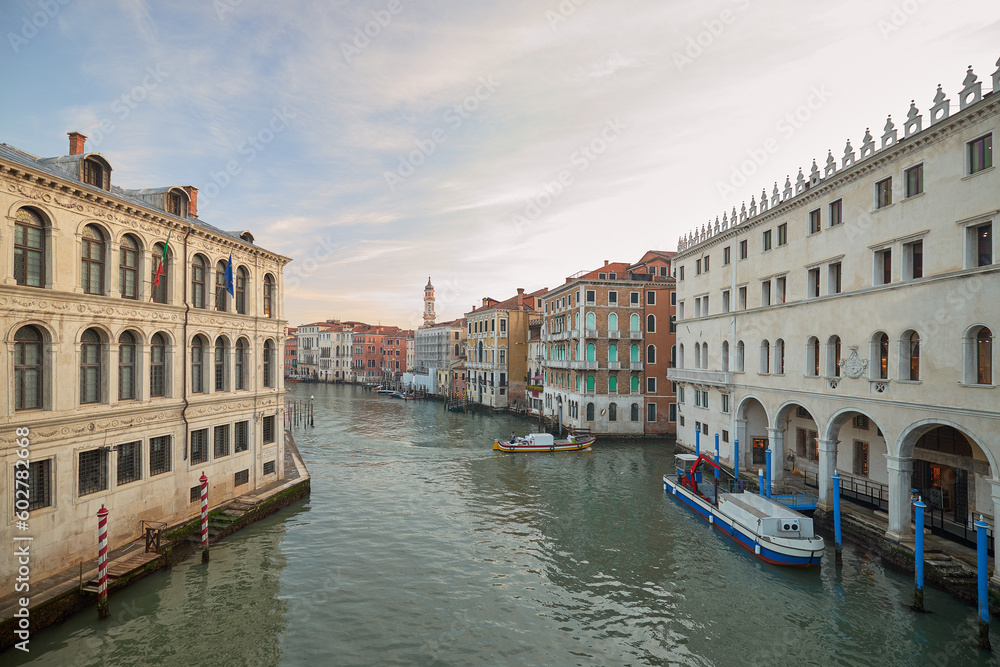 The Magic of Sunrise in Venice: A Stroll Through the Canals