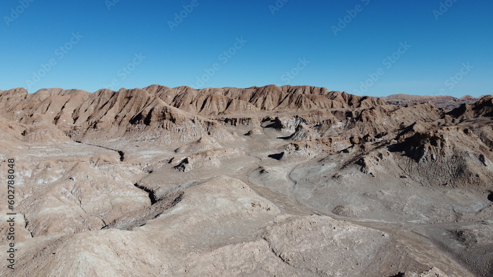 Visão das montanhas e solo do deserto do atacama no Chile. 