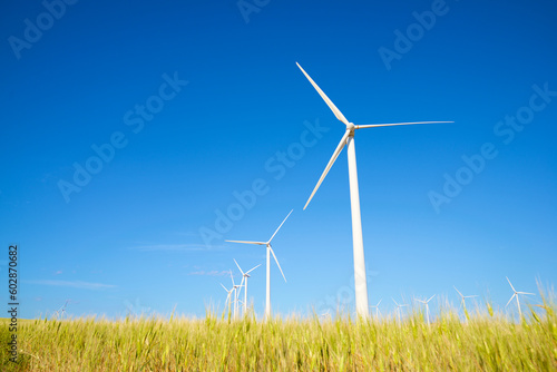 Wind turbine generators for green electricity production © WINDCOLORS