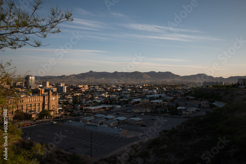 El paso Sky line with mountains in background 