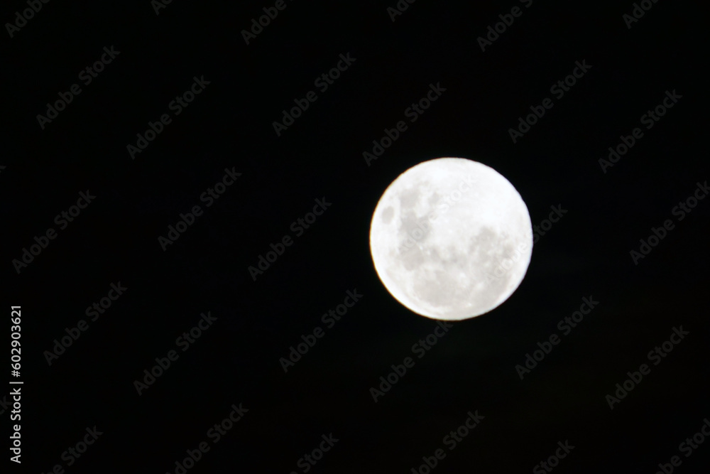 Naklejka premium luna, espacio, planeta, cielo, noche, azul, sol, tierra, estrella, astronomía, alumbrado, abstracta, globo, moreno, nube, esfera, solar, universe, negro, ilustración, nube, estrella, eclipse, completo