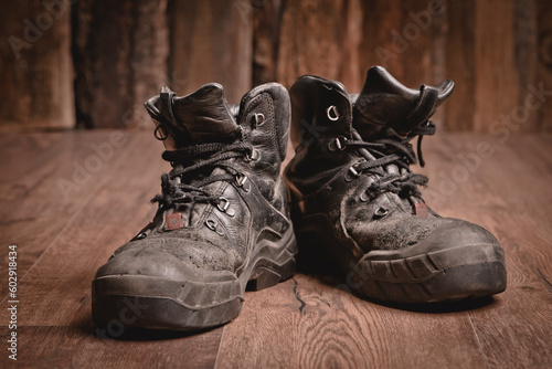 Strapazierte Sicherheitsschuhe