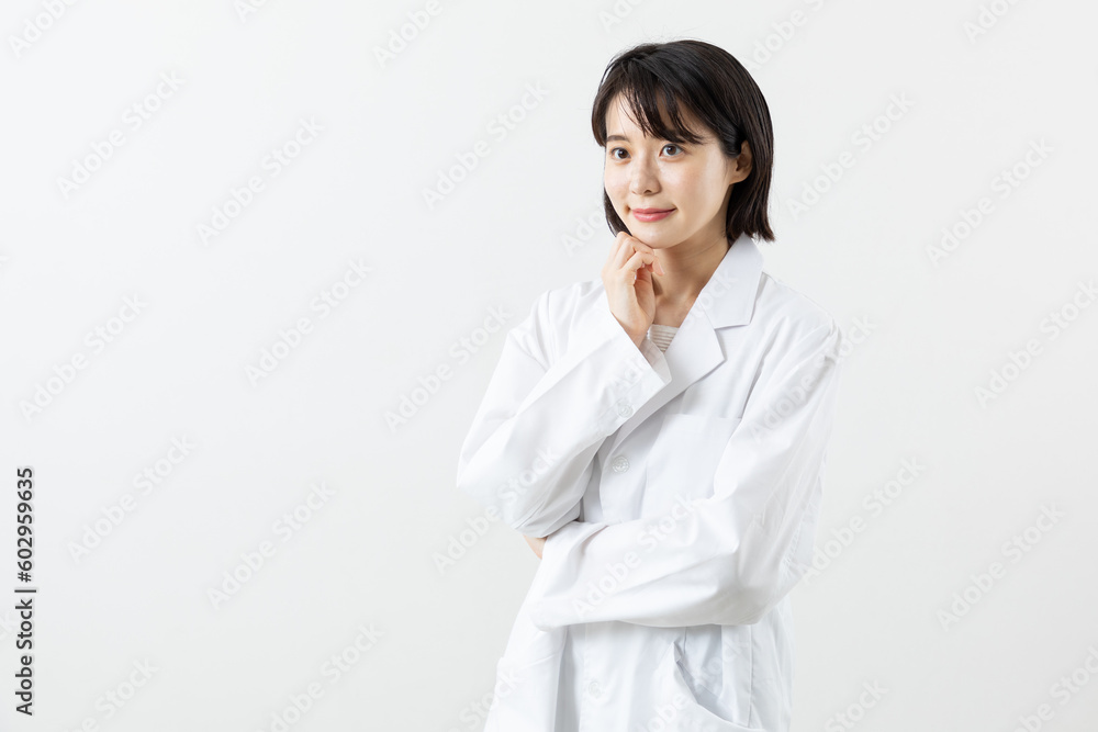 考える女性の医師のイメージ03 考える女性の医師のイメージ03